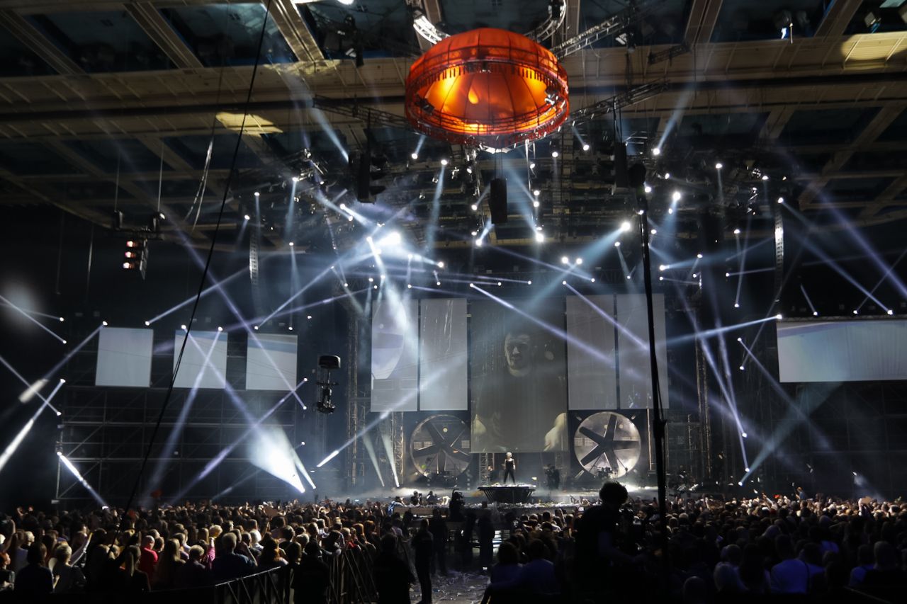 Ароматизация шоу на московском стадионе Открытие Банк Арена - инновационный аромамаркетинг для мероприятий от AROMA XXI ScentAir